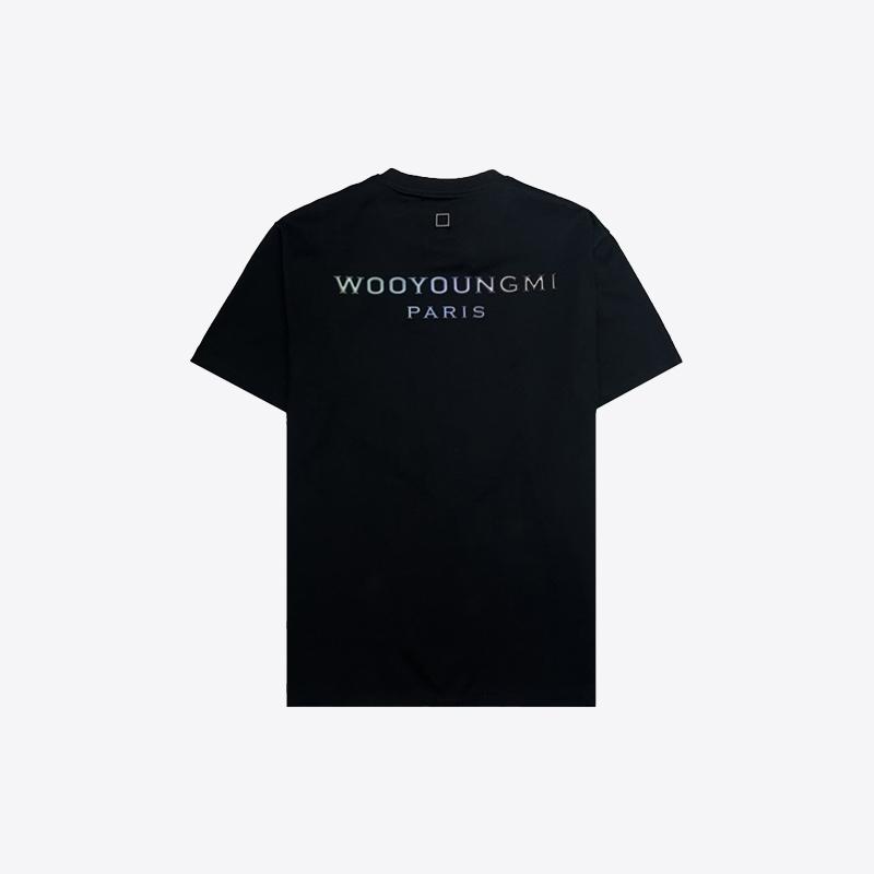 우영미 여성 그라데이션 엠보싱 백 로고 반팔티셔츠 (블랙) M241TS08708B