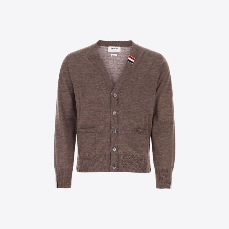 톰브라운 남성 파인 메리노 저지 스트라이프 브이넥 가디건 (브라운) MKC489A Y1014 211