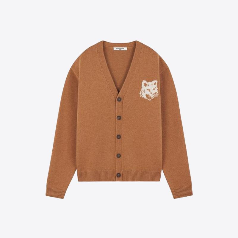 메종키츠네 폭스 헤드 인타르시아 울 가디건 (카멜) NM00508KM0329 P270