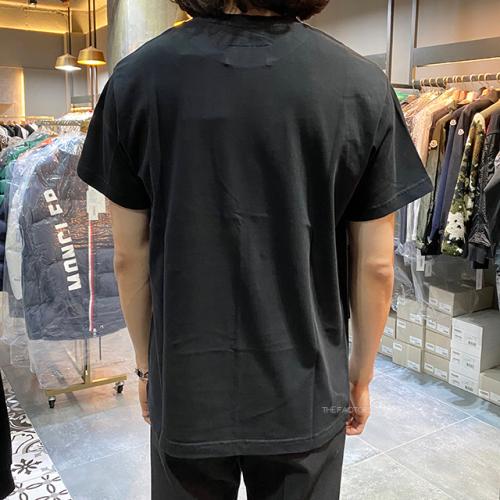배너8