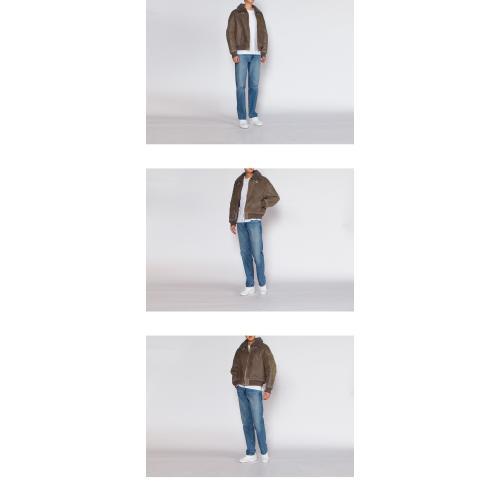 배너8