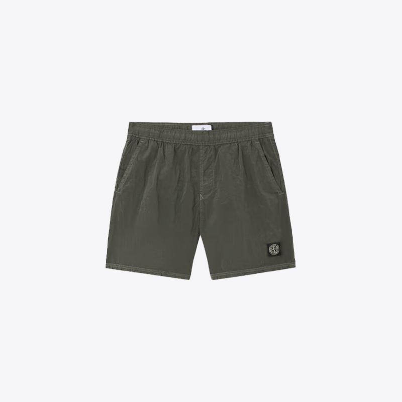 당일배송스톤아일랜드 남성 나일론 메탈 로고 스윔 팬츠 (밀리터리그린) K1S15B100006S0043 V0054